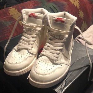 2017 Air Jordan 1 Retro High OG sail very rare!